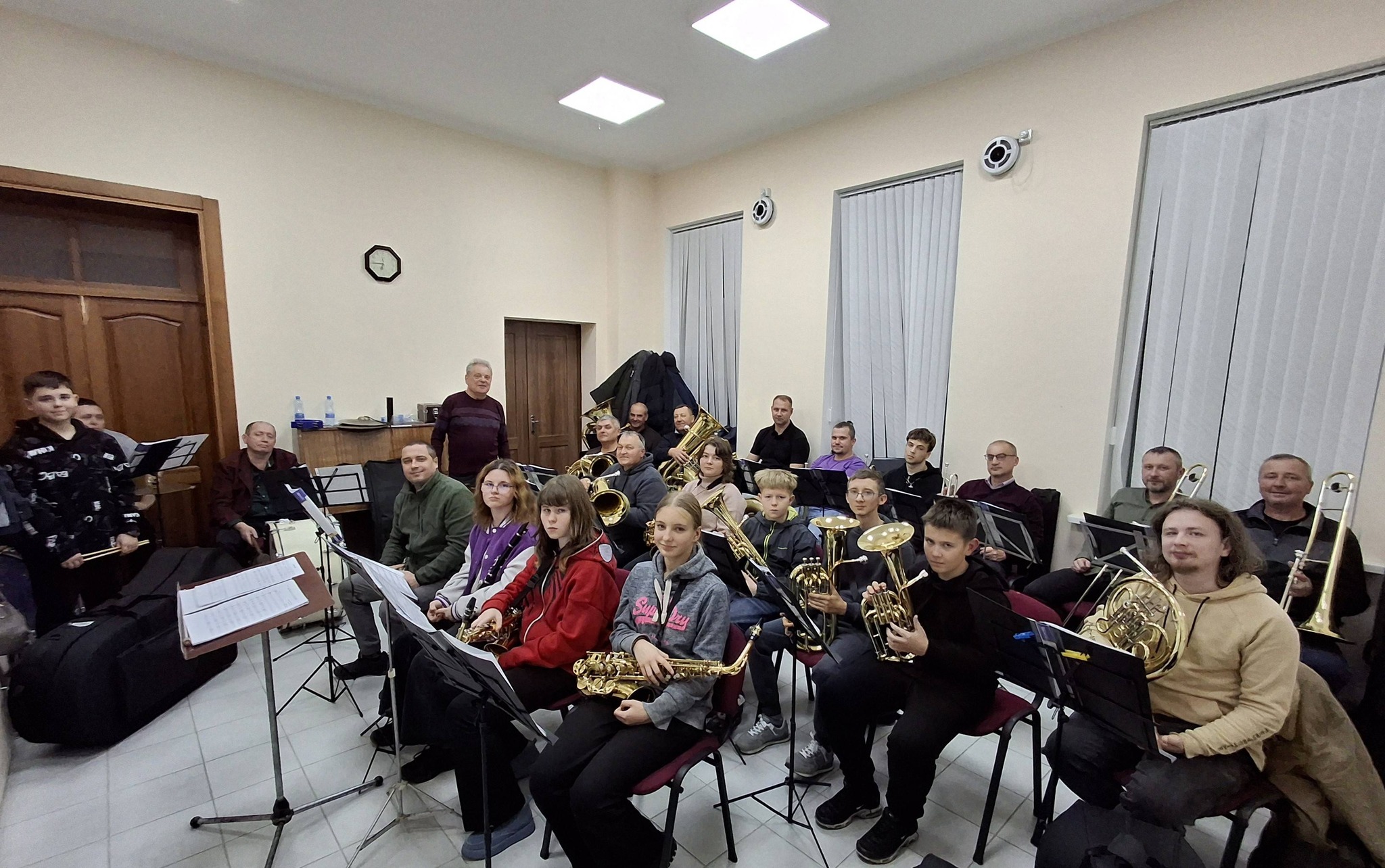 Малинський духовий оркестр отримав 11 нових інструментів від громади