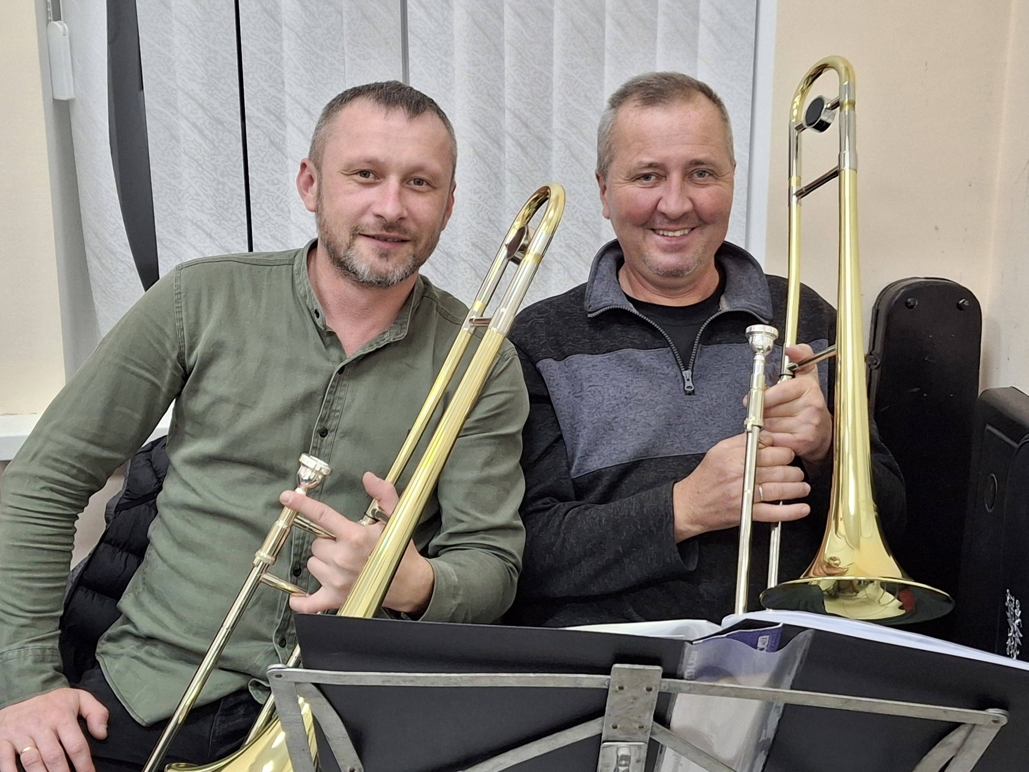 Малинський духовий оркестр отримав 11 нових інструментів від громади