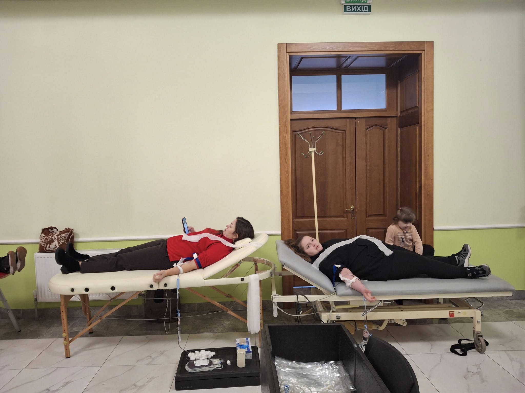 У Малинській громаді відбувся День донора: понад 116 людей здали кров...