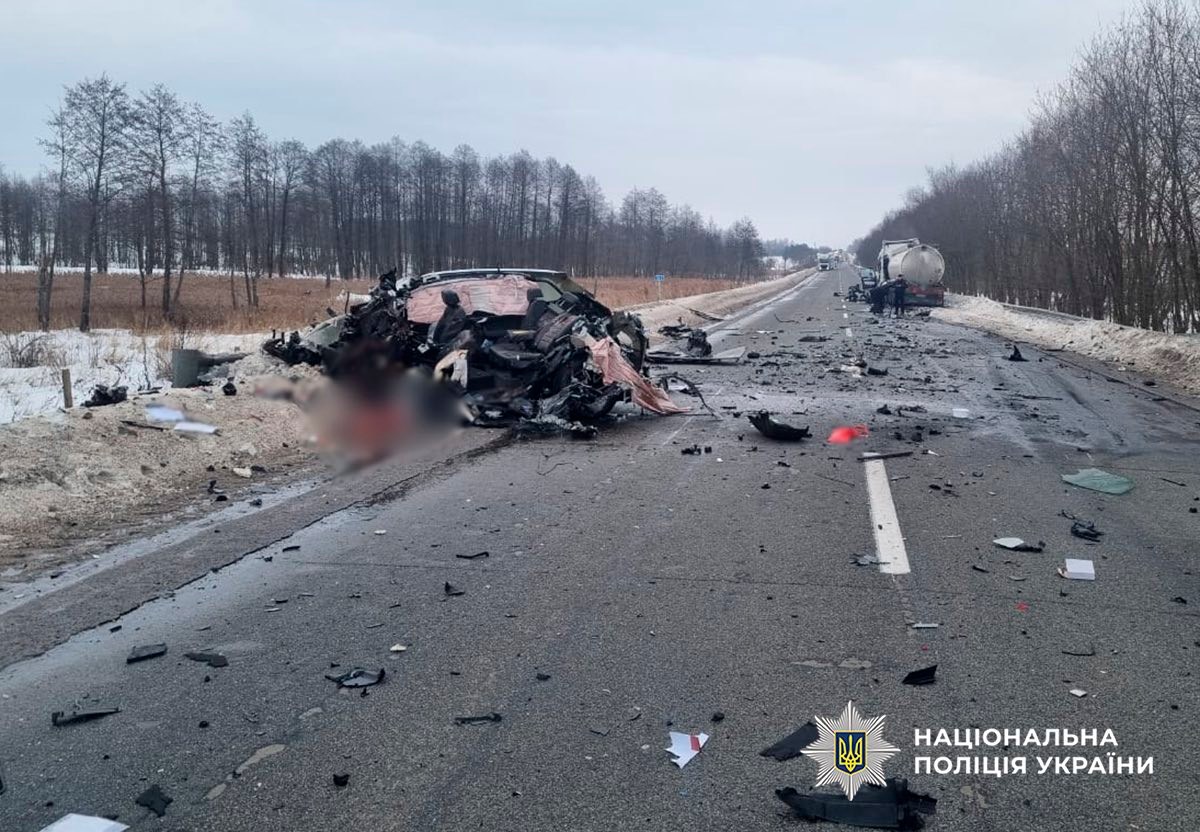 На трасі поблизу Пиріжків загинув 35-річний киянин: поліція оприлюднила деталі ДТП