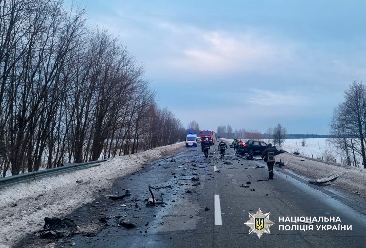 На трасі поблизу Пиріжків загинув 35-річний киянин: поліція оприлюднила деталі ДТП