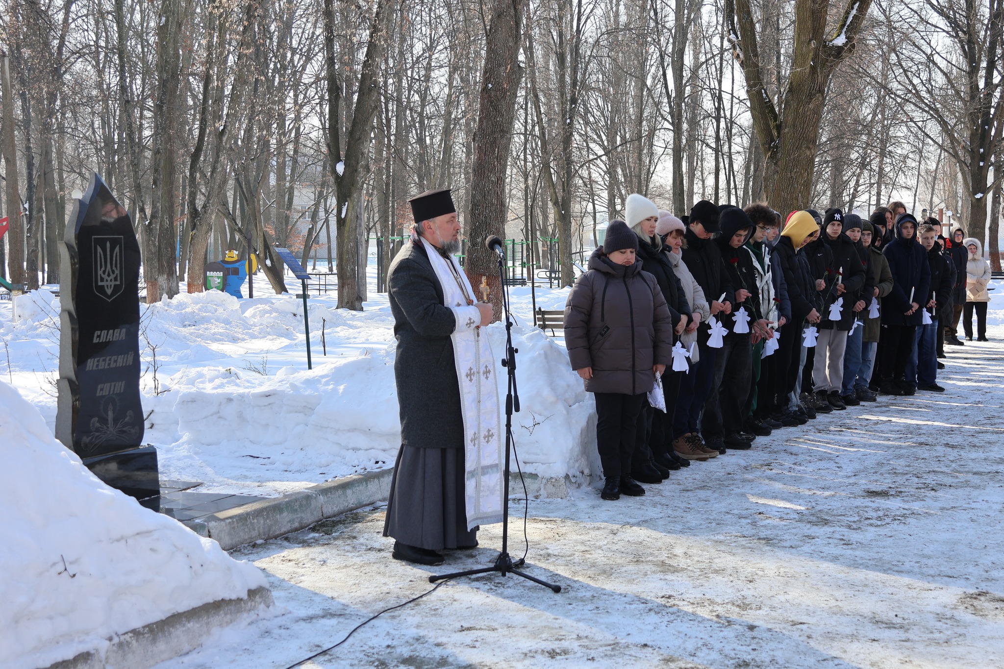 У Малині вшанували пам’ять Героїв Небесної Сотні: у парку відбулася спільна...
