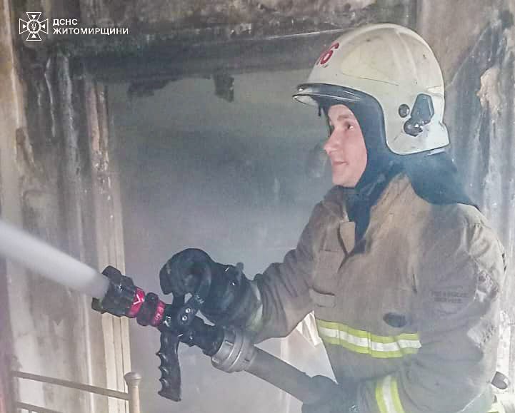 У Радомишлі під час пожежі в будинку постраждав 71-річний пенсіонер