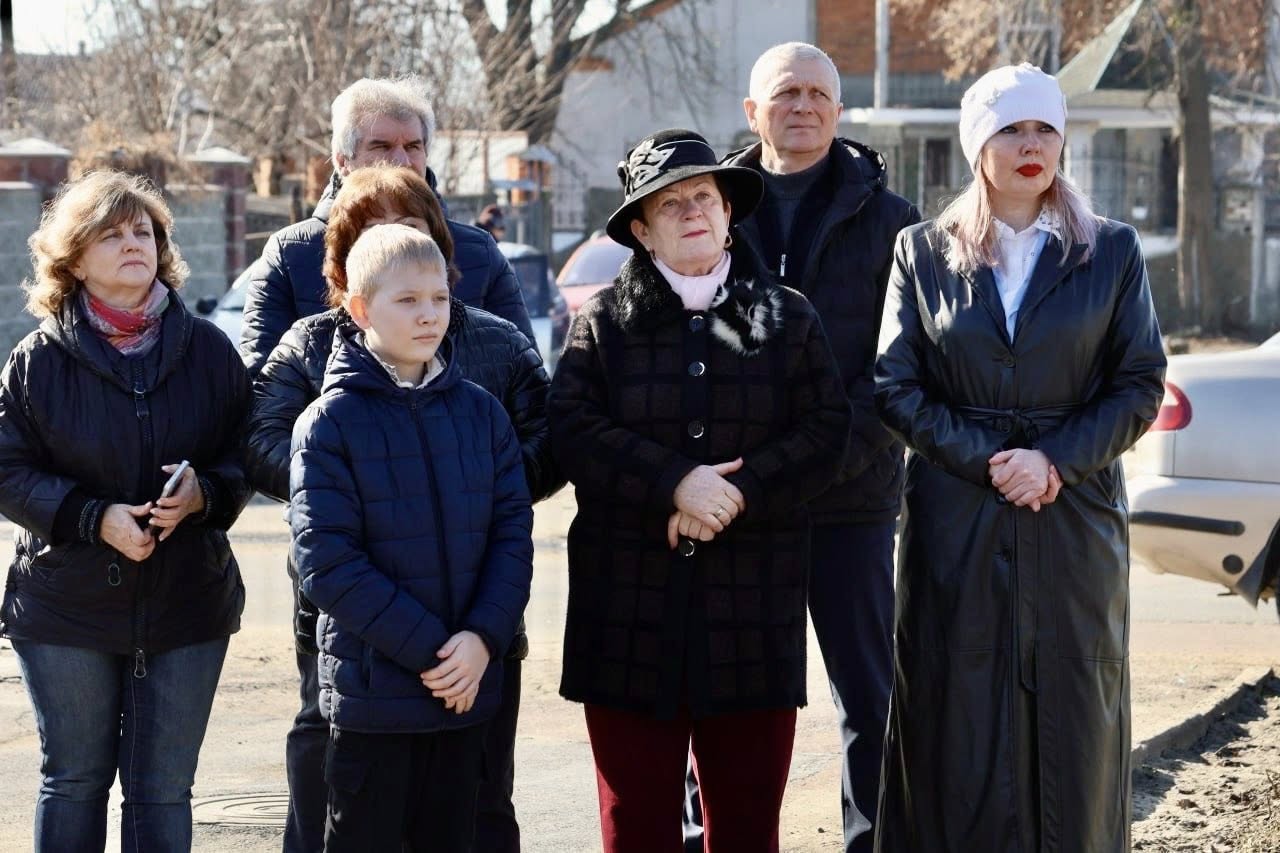 Вшанували Шевченка: у Малині відзначили 212-ту річницю з дня народження Кобзаря....