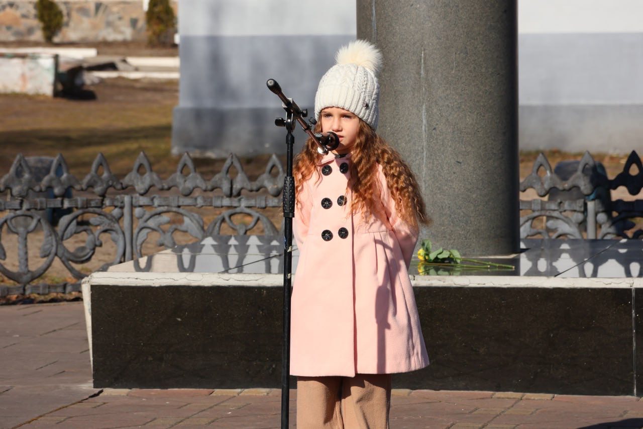 Вшанували Шевченка: у Малині відзначили 212-ту річницю з дня народження Кобзаря....