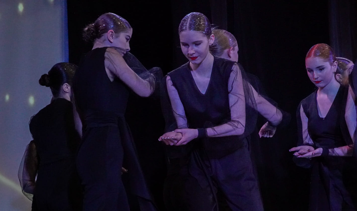 Танцювальний колектив із Малина здобув ІІ місце на конкурсі «Великодні дзвони»