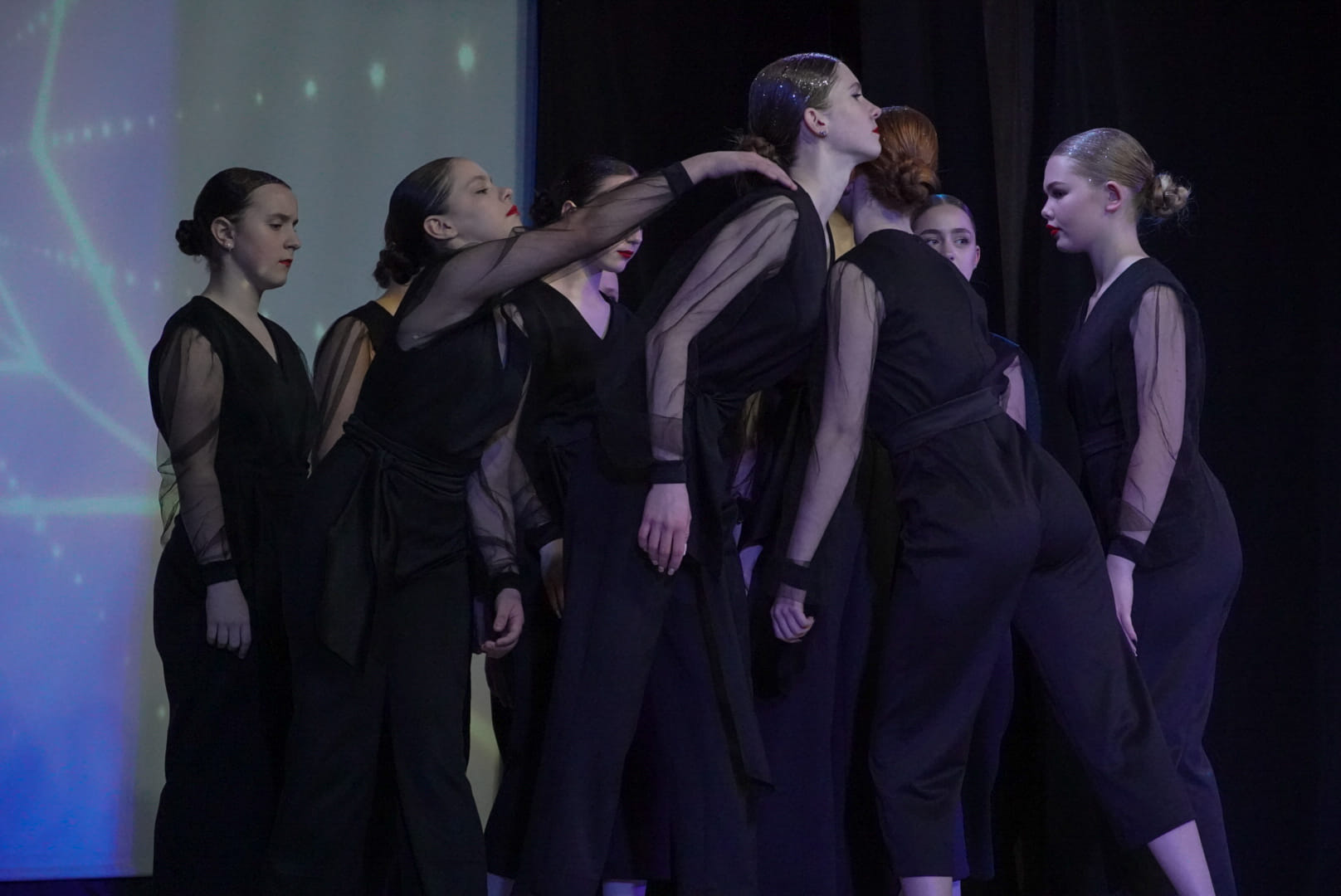 Танцювальний колектив із Малина здобув ІІ місце на конкурсі «Великодні дзвони»