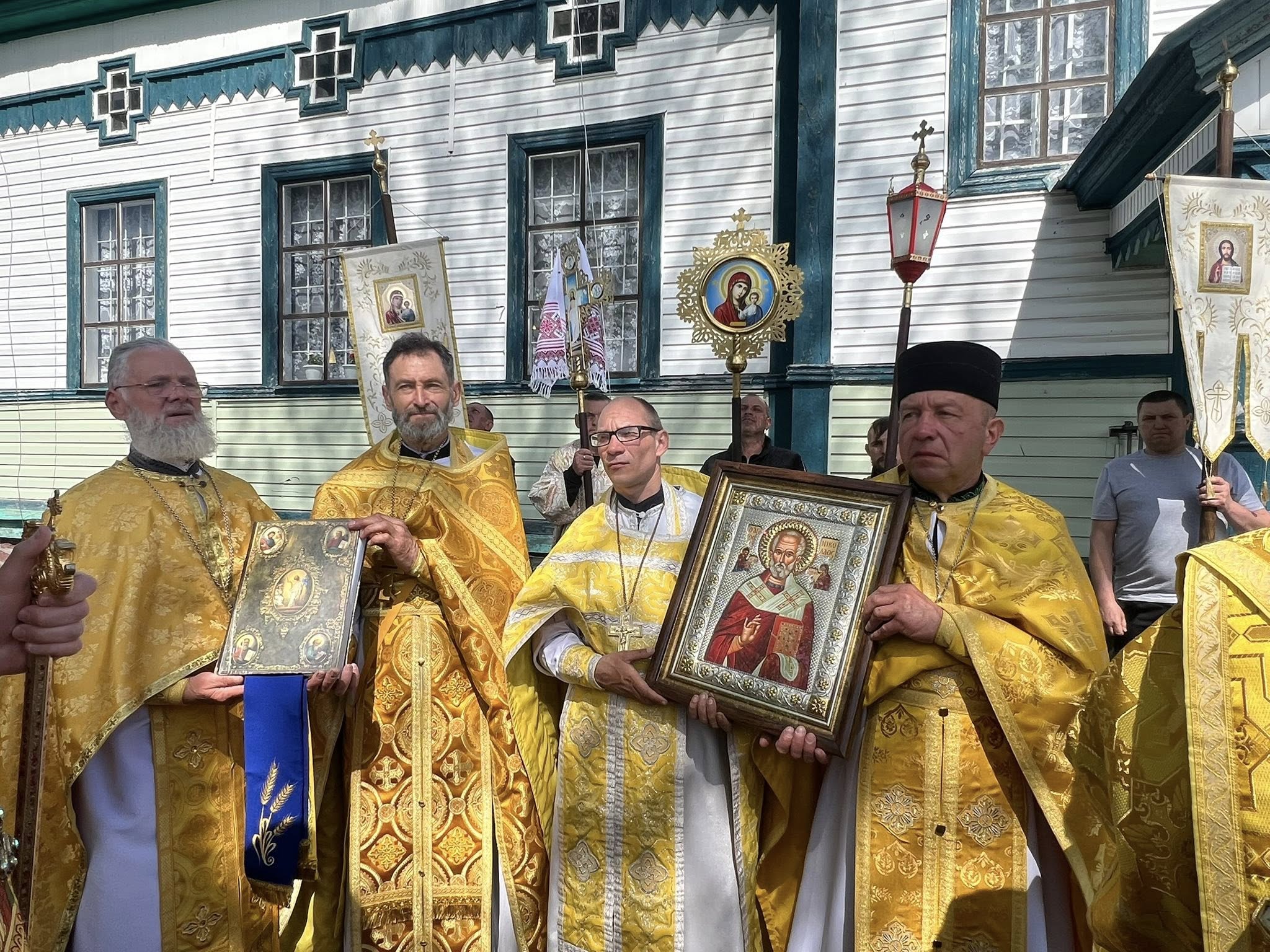 Єпископ Паїсій відвідав Свято-Миколаївський храм у Ворсівці
