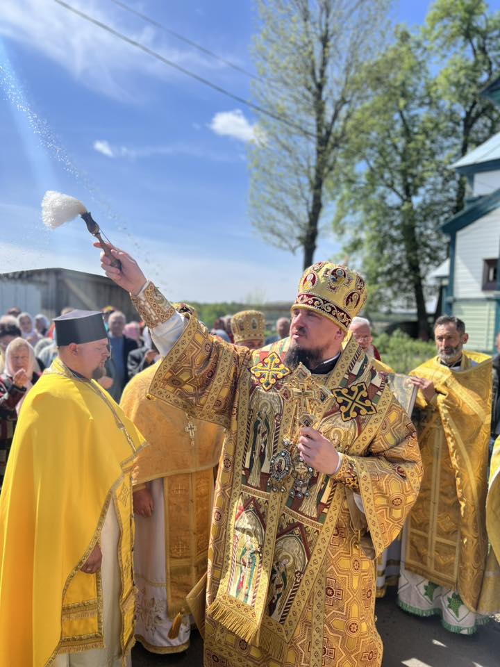Єпископ Паїсій відвідав Свято-Миколаївський храм у Ворсівці
