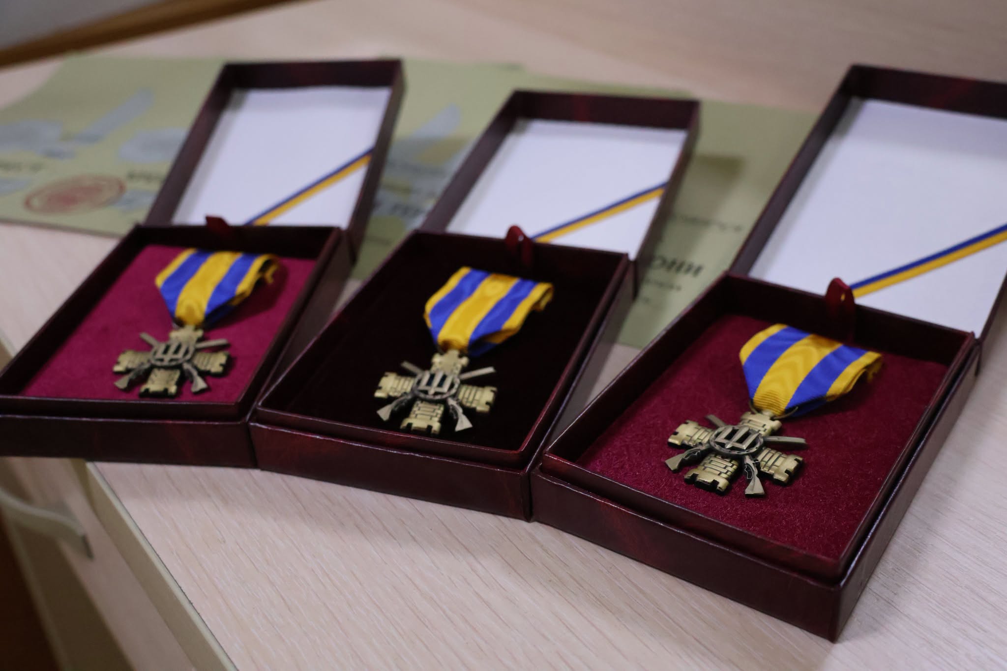 Родинам 17 полеглих воїнів з Малинської громади вручили державні і військові...