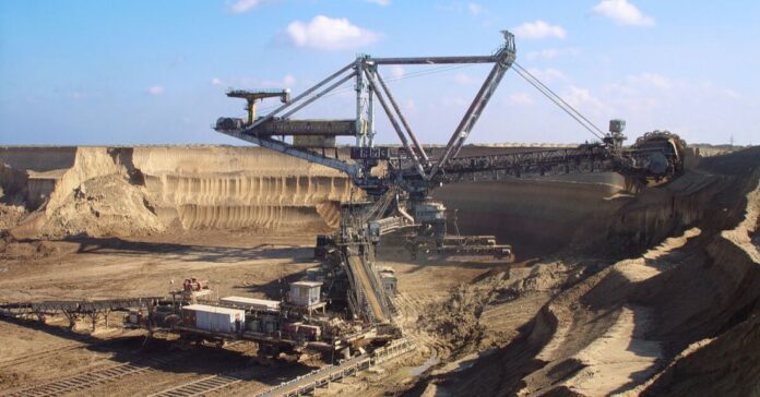 Житомирська ОВА передала ОГХК понад 160 гектарів лісу на Коростенщині для потреб надрокористування