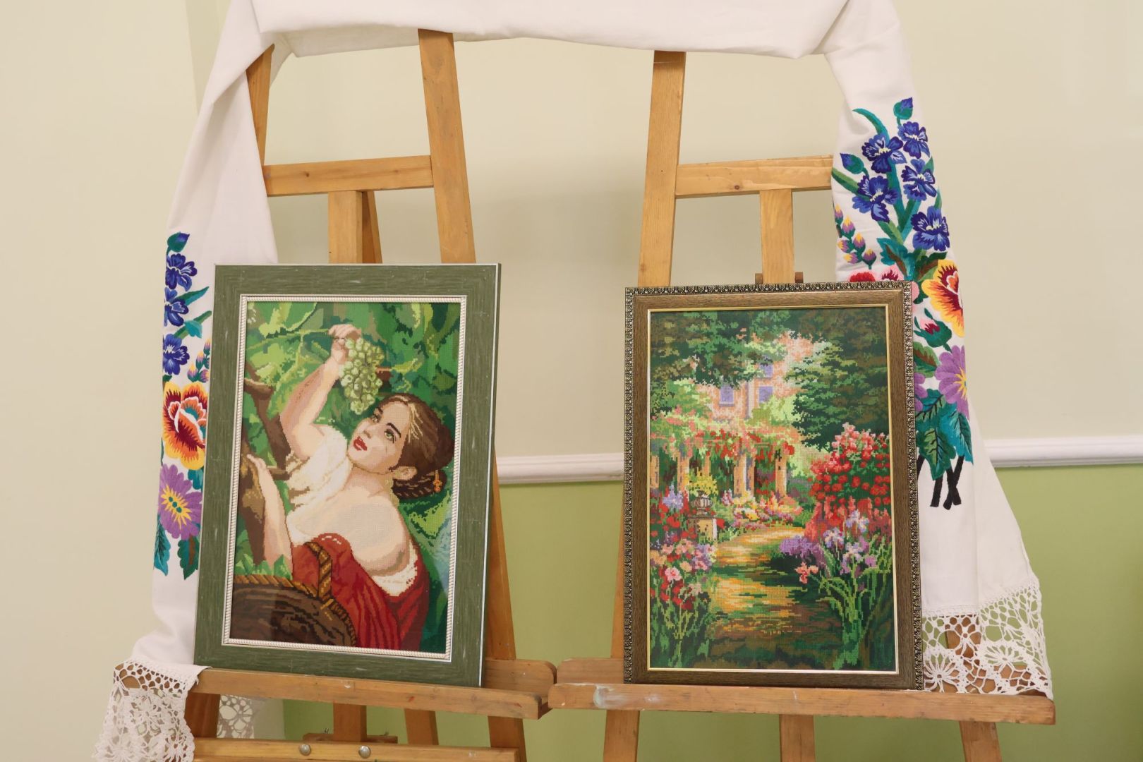 Пісні, поліська кухня й вишиті картини: у Малині виступив хор «Ветеран»